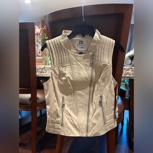 Blanc Noir NWT Real Leather Vest Size Small